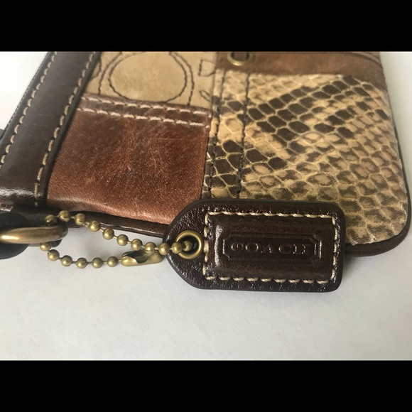 Coach patchwork wristlet - Picture 5 of 5